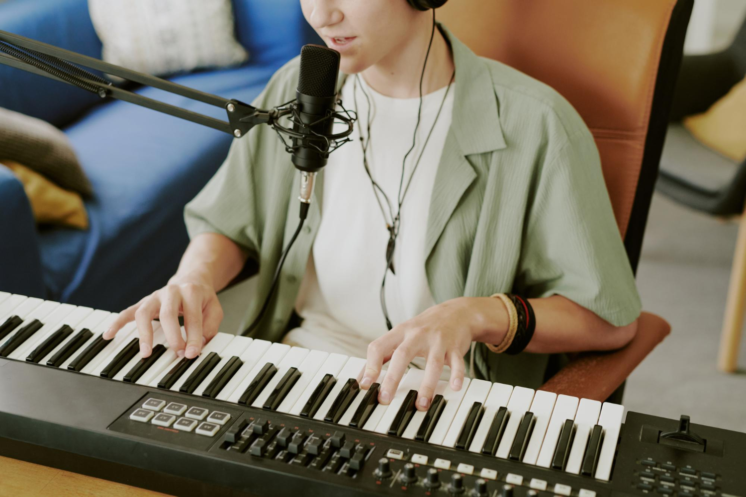 ฝึกร้องเพลง