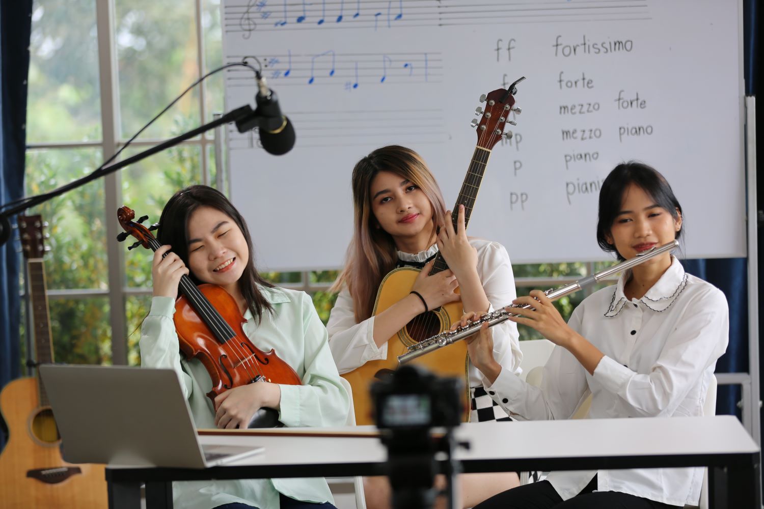 เครื่องดนตรีไทย